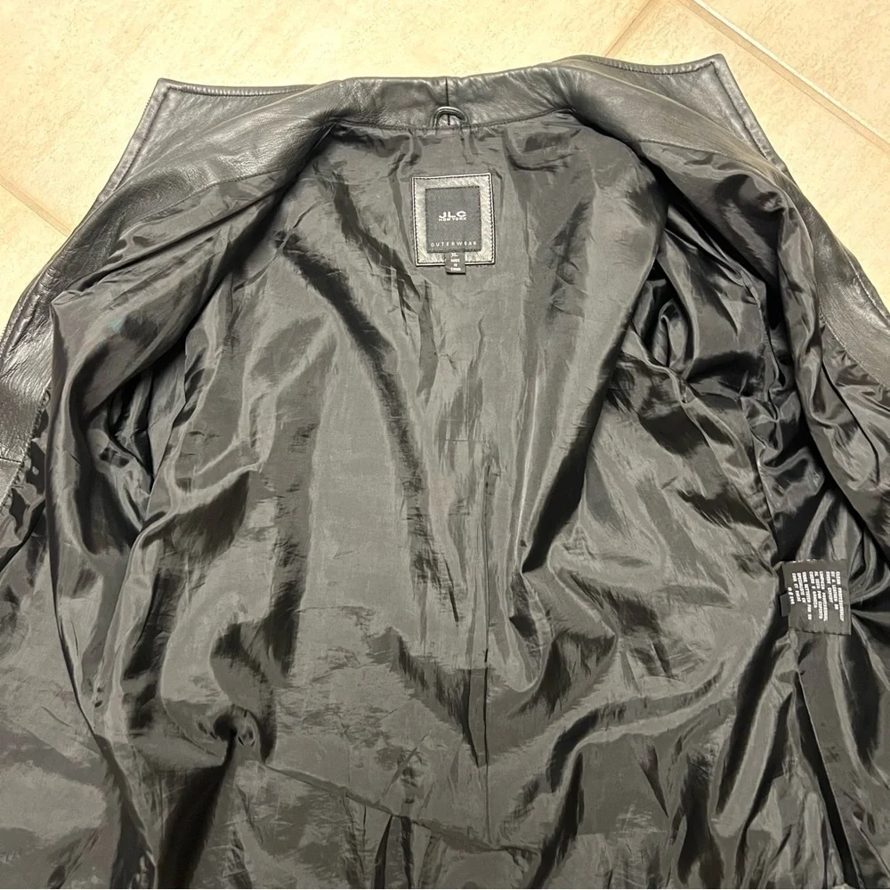 Vintage JLC Newyork Leather Women's Fully Lined Wing Collar Black coat size XL
